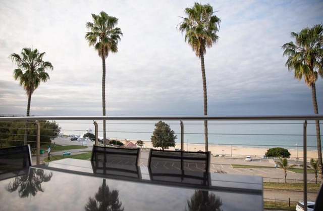 Santos Seaview Apartment