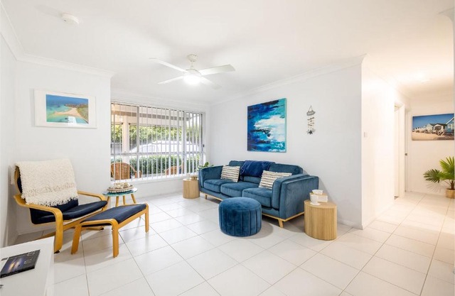 Sapphire Sands 1 52 Boulder Bay Rd air con Wi Fi Cot and Highchair