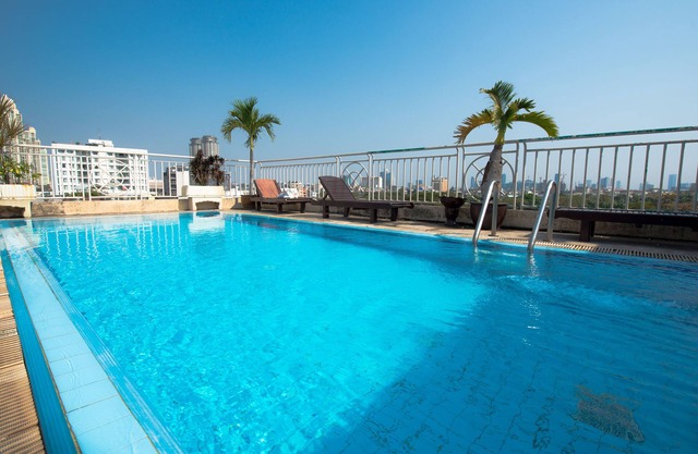 Sathorn Saint View Serviced Apartment