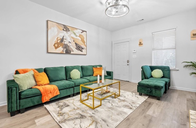SAV Summer Escape - River St & DT - Free Parking