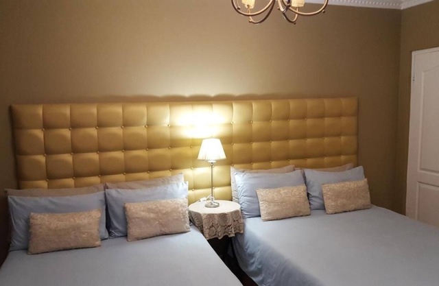 Savoy Lodge - Standard Double room 7