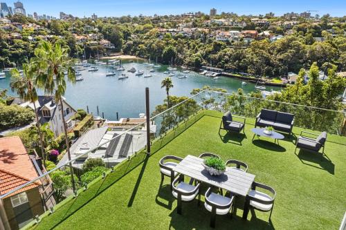 Scenic Private Exclusive Waterfront View at Mosman