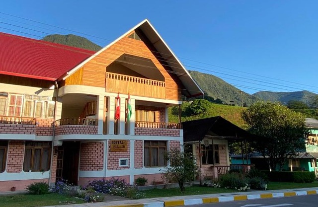 Schmidt Hostal