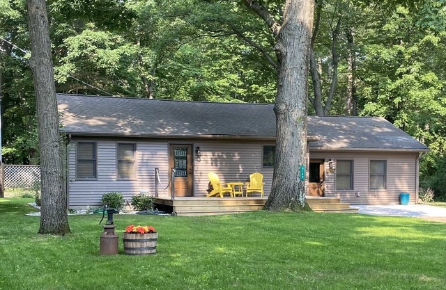 School Section Lake Cozy Cabin