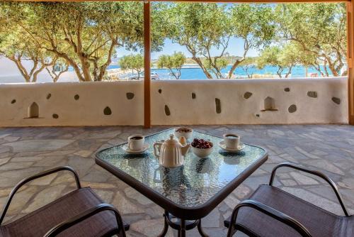 Sea Breeze Studios Paros