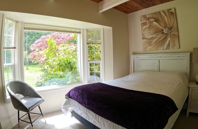 Sea La Vie Rare Peaceful Hidden Gem