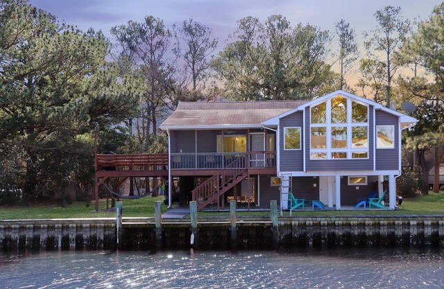 Sea Oats - Water front w/Boat dock!