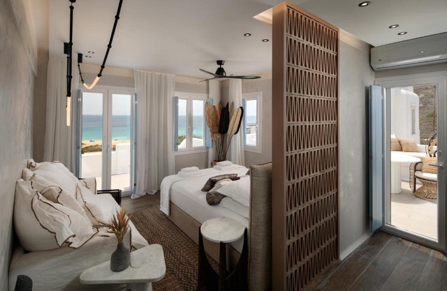 Sea U Soon Seafront Suites