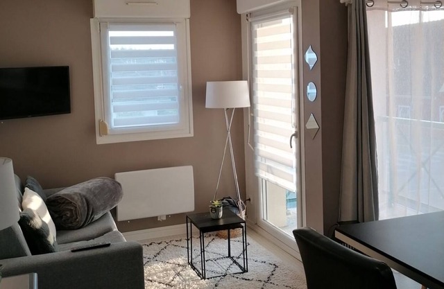 Sea view apartment
