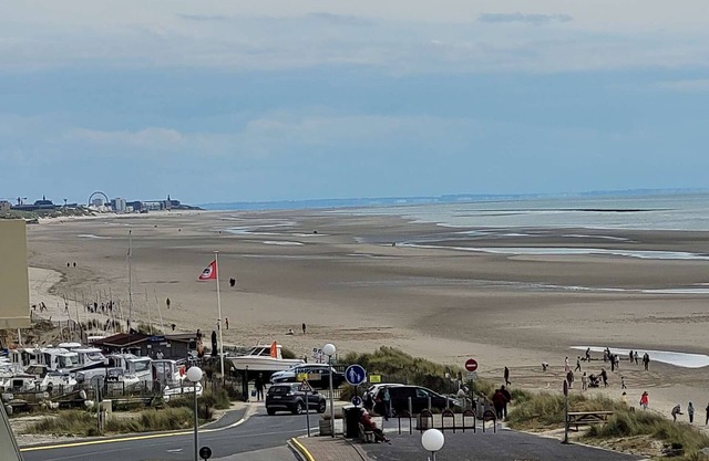 Sea-View Apartment with 2 Balconies & Terrace