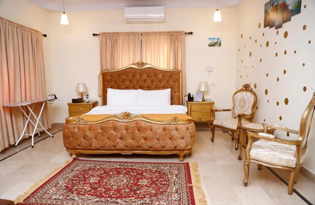 Sea View Luxuary Hotel