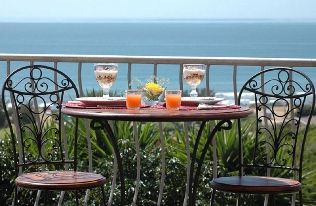Sea Whisper Guest House & Self Catering