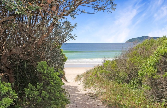 Seacrest 7 - Beach Access Across the Road