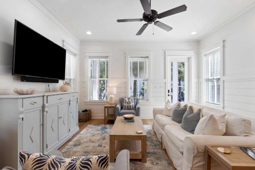 Seagrove Escape Refreshed plus Shared Pool