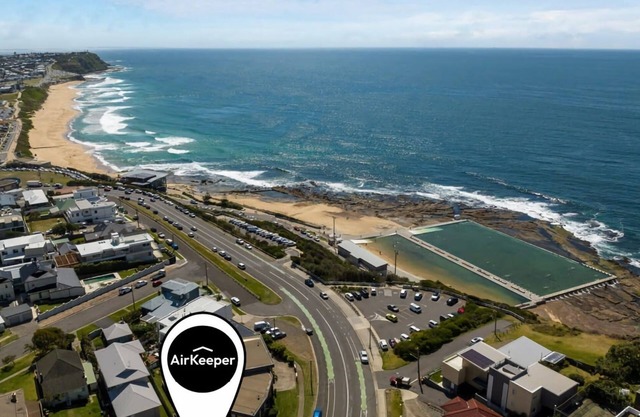 Seascape 500m to Merewether Ocean baths