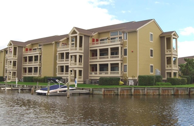 Seascape-Heron Harbour 202-3-Baywater 120th St, Pool, W/D, AC