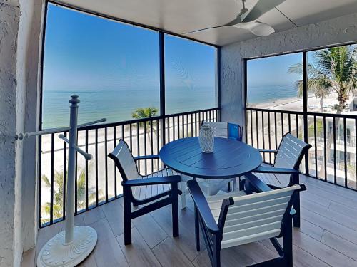 Seaside 410