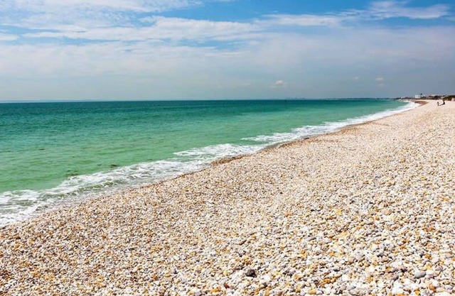 Seaside Retreat 2 Mins to Beach