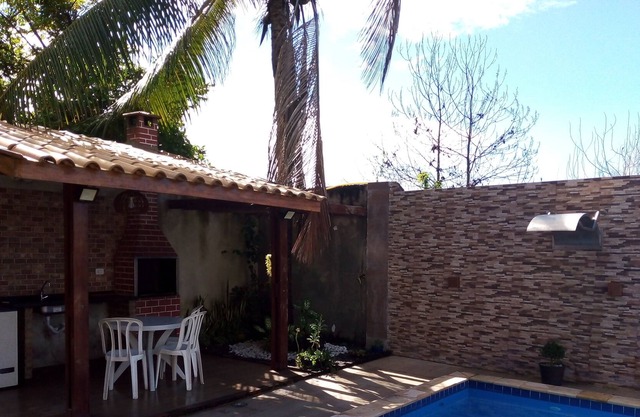 Seasonal or holiday home coral coves