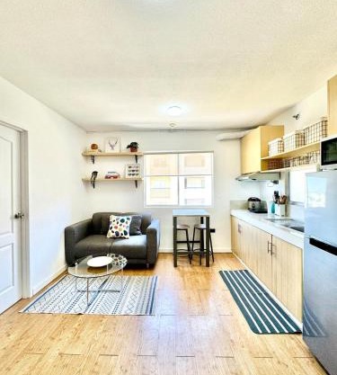 Seaview 2br condo near NuSTAR & SM Seaside
