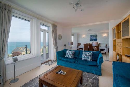 Seaview apartment