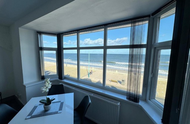 Seaviews Apartment 1, Whitley Bay Sea Front