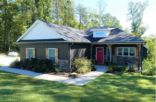 Secluded home near Patoka Lake & French Lick. Nature Lover's Dream