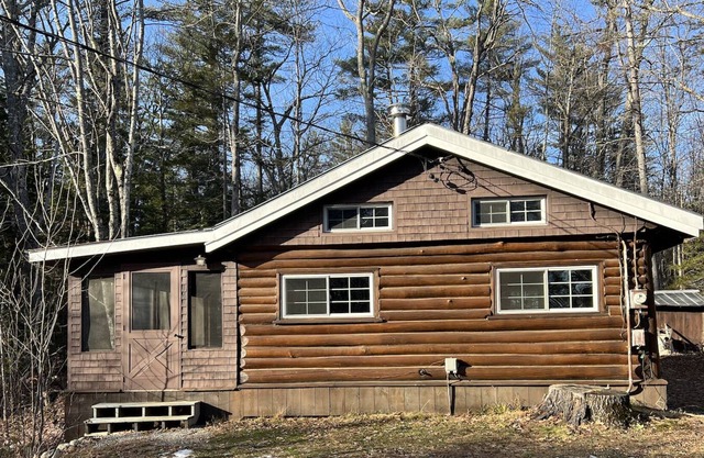 Secluded Ski Chalet Perfect For Your Next Getaway!