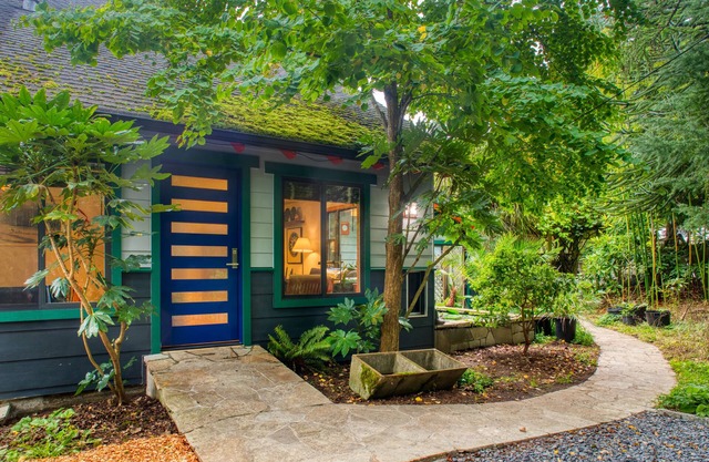 Sehome Garden Inn