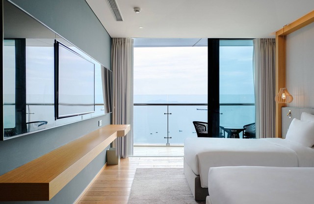 Sel de Mer Hotel & Suites
