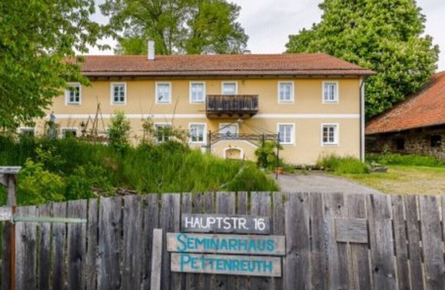 Seminarhaus Pettenreuth - Apartment DG4