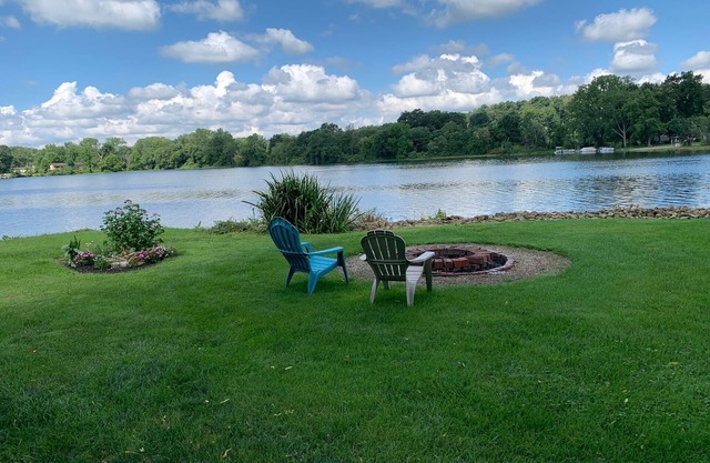 Sept 23-25&Oct 1-3 for Loudonville Street Fair-Lakefront Cottage at O'Dells Lake