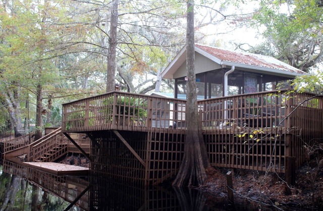 Sept discount 150 nightly pet friendly free kayaks great dock screen room fenced