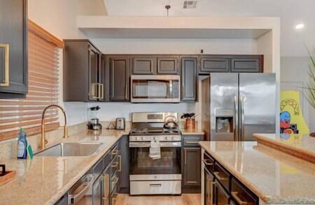 Serene 5BR Retreat w/Pool, Spa, & Arcade Games!
