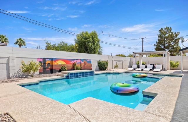 Serene Oasis Escape with Heated Pool and Spa in the Heart of Scottsdale!
