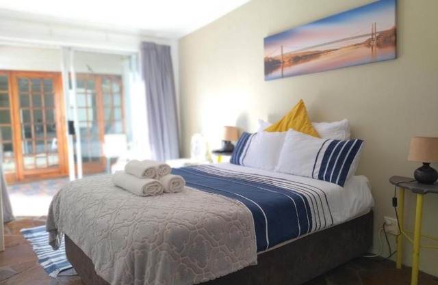 Serenity Cove-Beach Blue Room