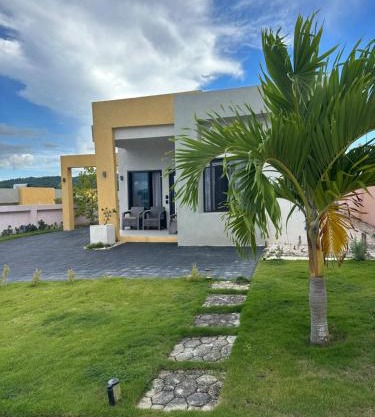 Serenity Heights Villa