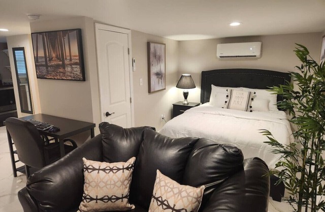 Serenity Retreat Nook