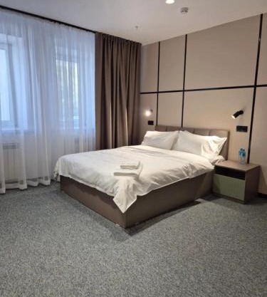 Set Sail Hotel
