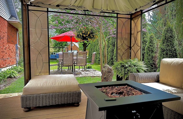 Settlers Suites