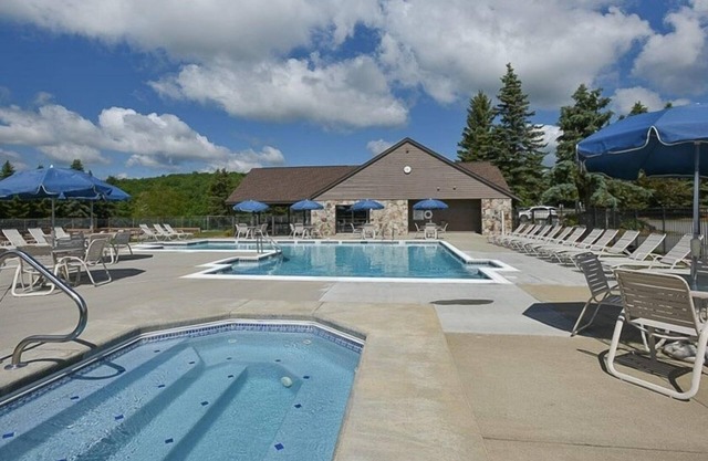Seven Springs Sunridge 3 Bedrooms Deluxe Condo 3 Condo