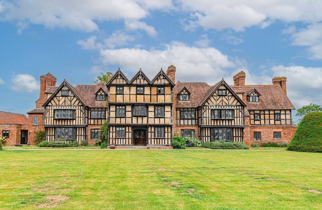 Severn End - 15th Century Manor House