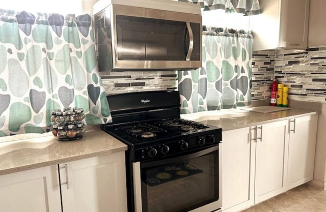 ShaDow Villa by the Airport 1BR