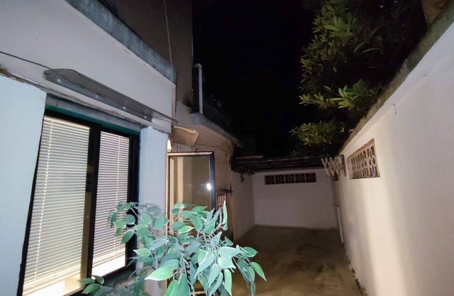 Shanghai 2Br flat with garden& floor heating nr line2/11 Jing an temple