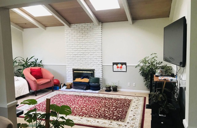 Share clean 4BR.3BA home in a Tranquil Vintage Hills neighborhood of Pleasanton