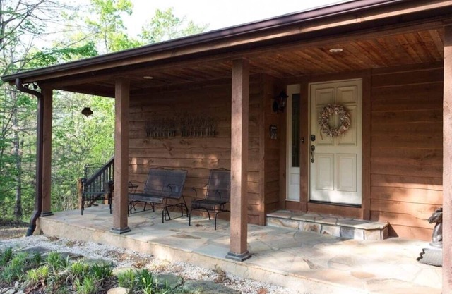 Shelton's Way -Fire Pit, Pet Friendly, Lake Access