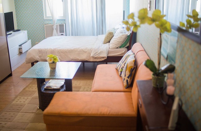 Signature Studio Suite by Kara's Condotel