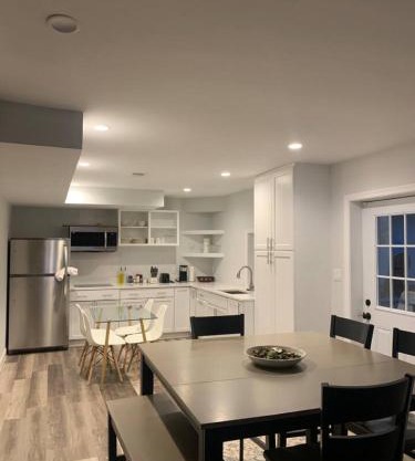 Silver Spring Serene 2BR2BA, Nature And Access