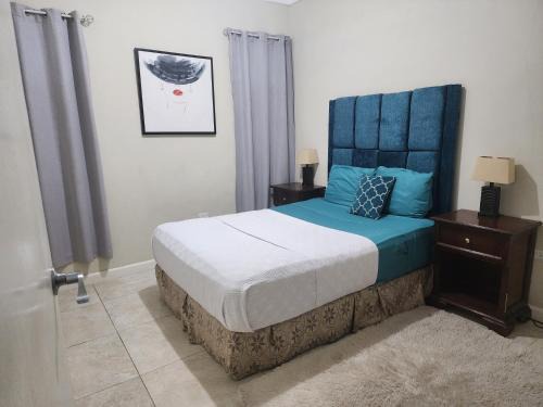 Silverbrook one bedroom apt centrally located