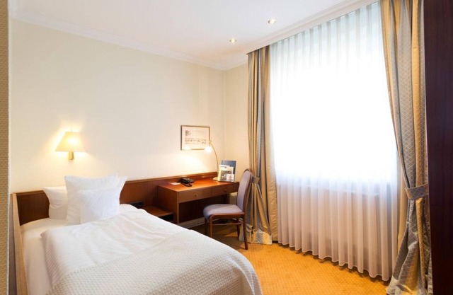 Single Room, Shower, Toilet, Standard - Hotel Birke